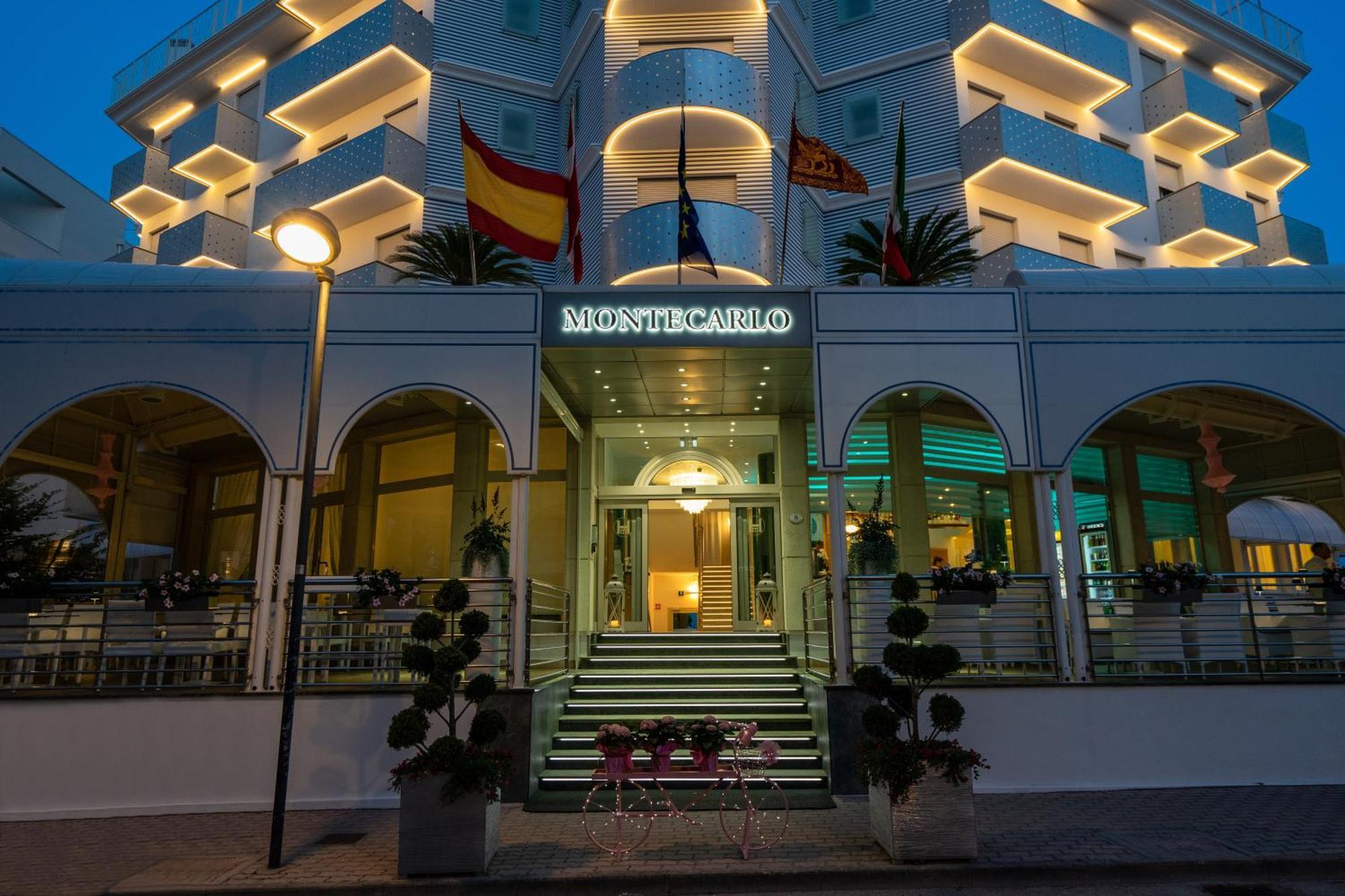 Hotel Montecarlo 3 Stelle Superior Caorle Extérieur photo