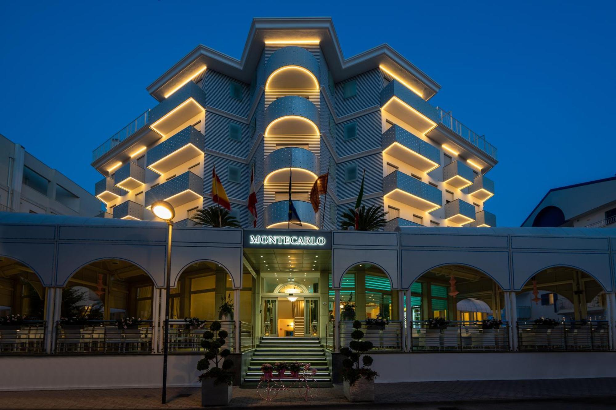 Hotel Montecarlo 3 Stelle Superior Caorle Extérieur photo