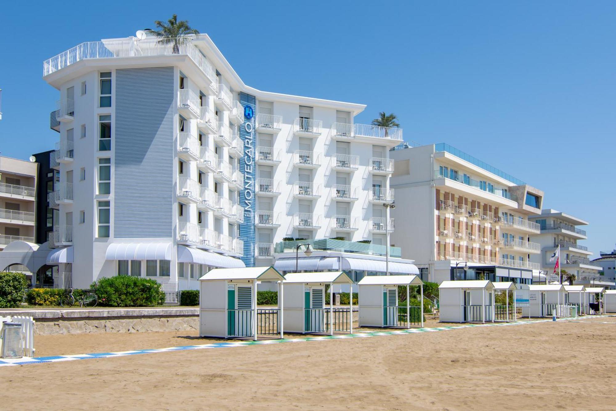 Hotel Montecarlo 3 Stelle Superior Caorle Extérieur photo