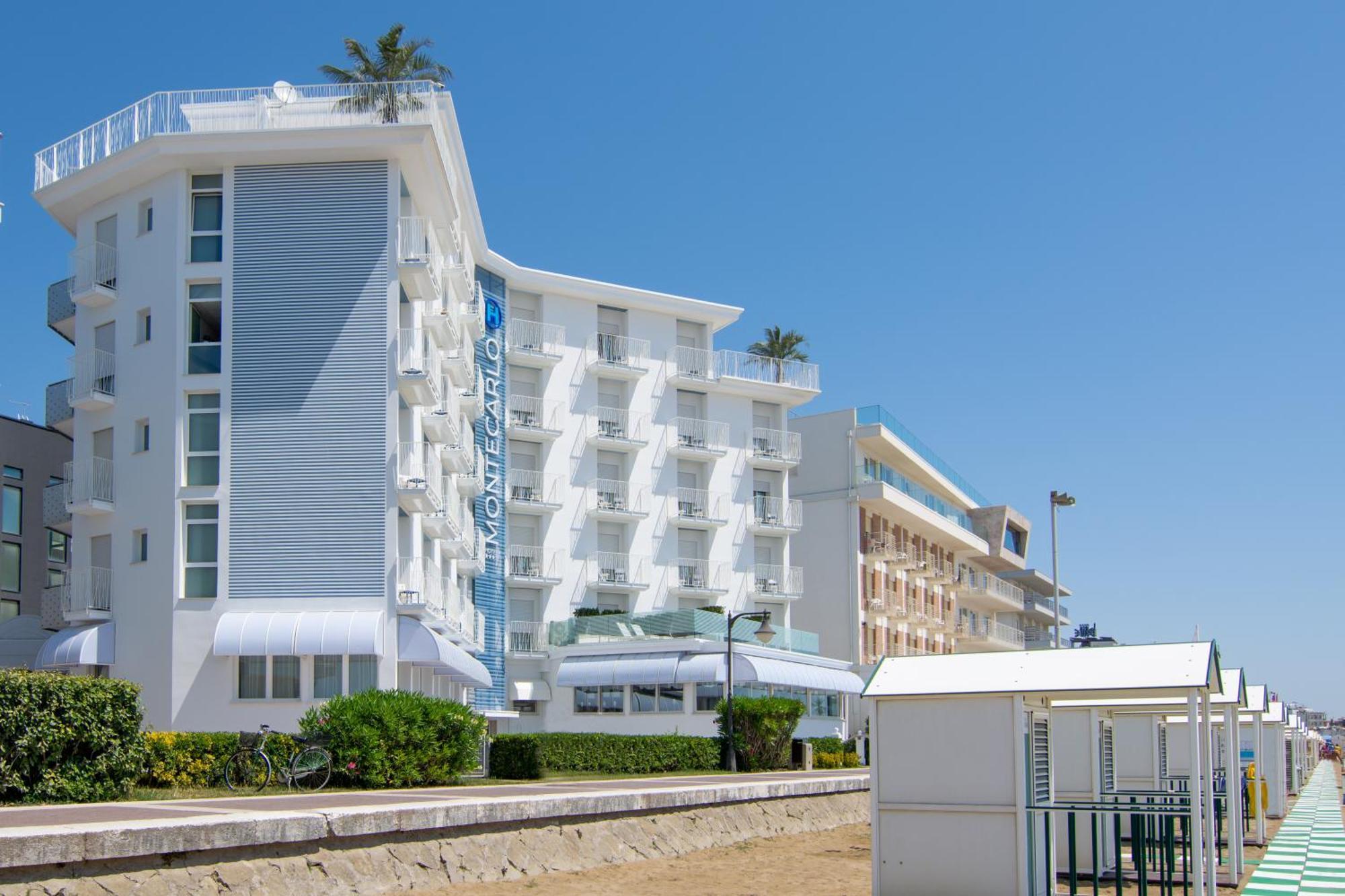 Hotel Montecarlo 3 Stelle Superior Caorle Extérieur photo
